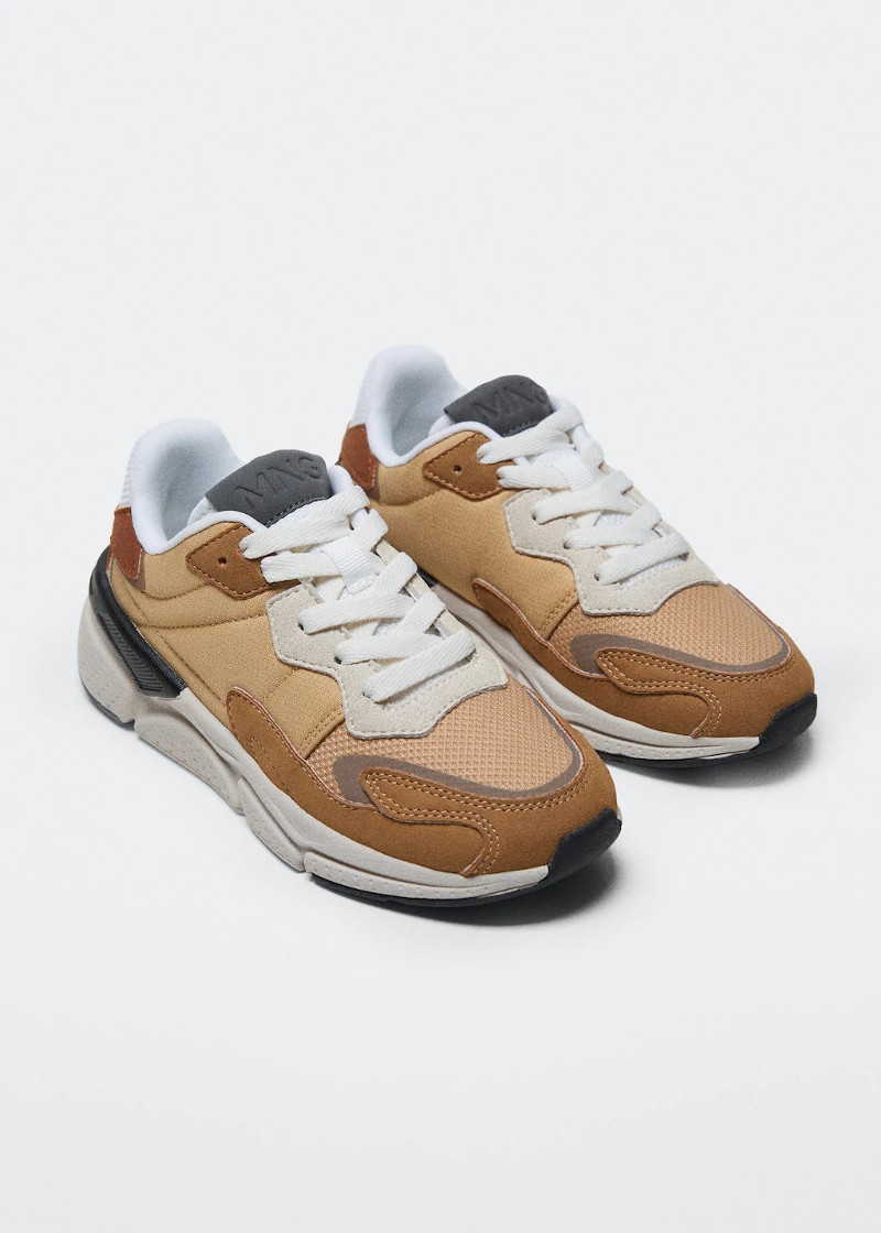 ПАТИКИ Outlet Fashion Group