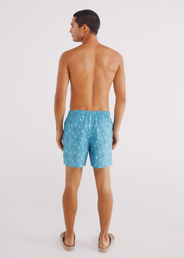 КОСТИМ ЗА КАПЕЊЕ 