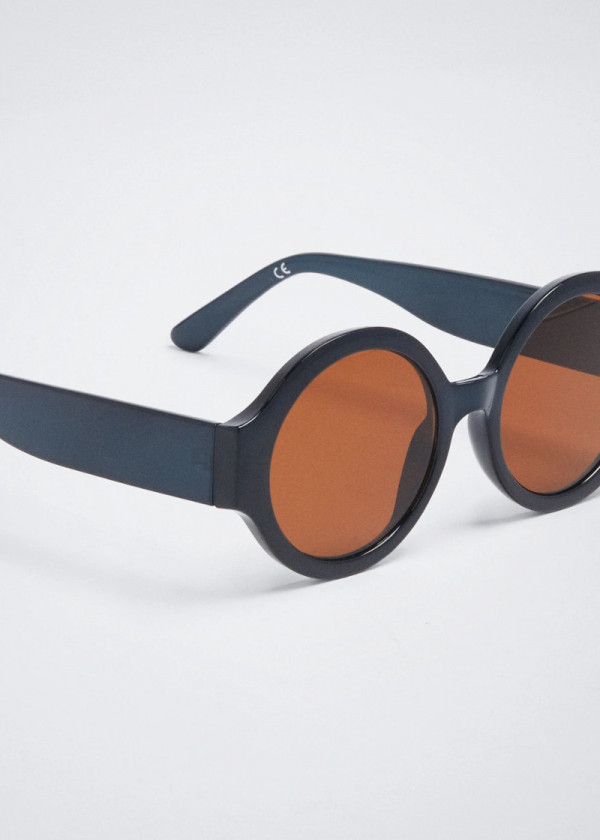 ОЧИЛА ЗА СОНЦЕ 