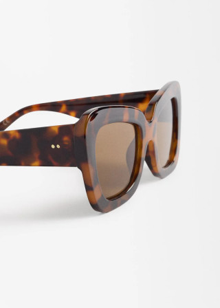 ОЧИЛА ЗА СОНЦЕ 