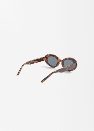 ОЧИЛА ЗА СОНЦЕ 