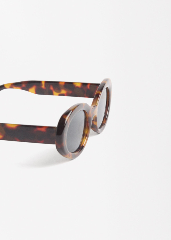 ОЧИЛА ЗА СОНЦЕ 