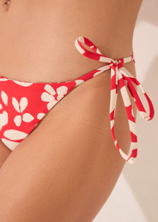 КОСТИМ ЗА КАПЕЊЕ ДОЛЕН ДЕЛ 