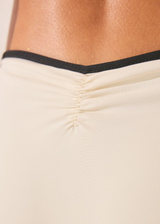 КОСТИМ ЗА КАПЕЊЕ ДОЛЕН ДЕЛ 