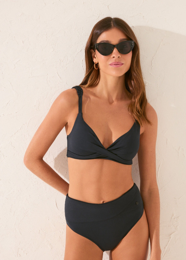 КОСТИМ ЗА КАПЕЊЕ ДОЛЕН ДЕЛ 