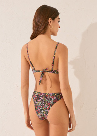 КОСТИМ ЗА КАПЕЊЕ ДОЛЕН ДЕЛ 