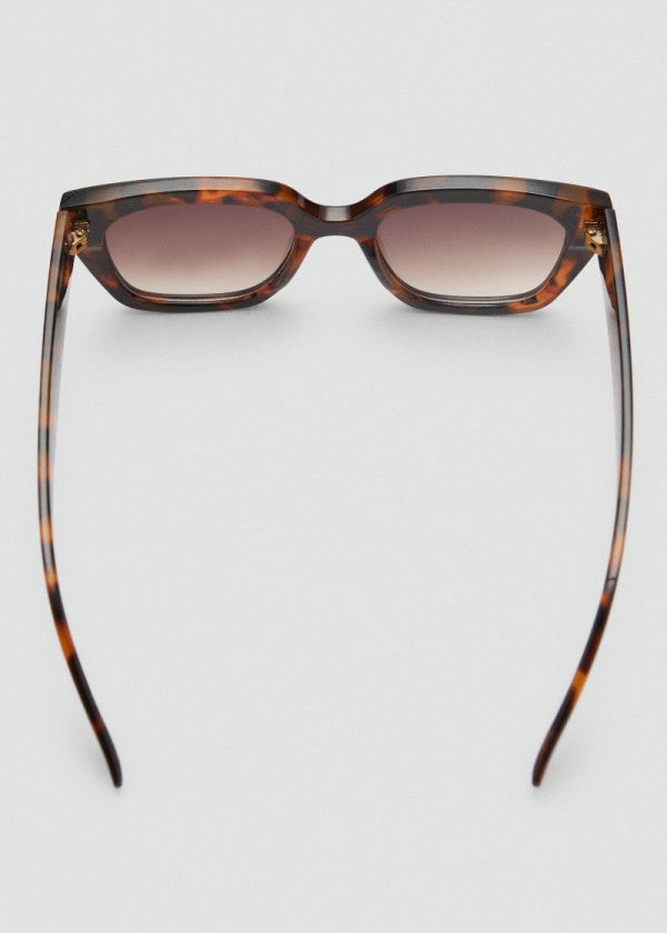 ОЧИЛА ЗА СОНЦЕ 