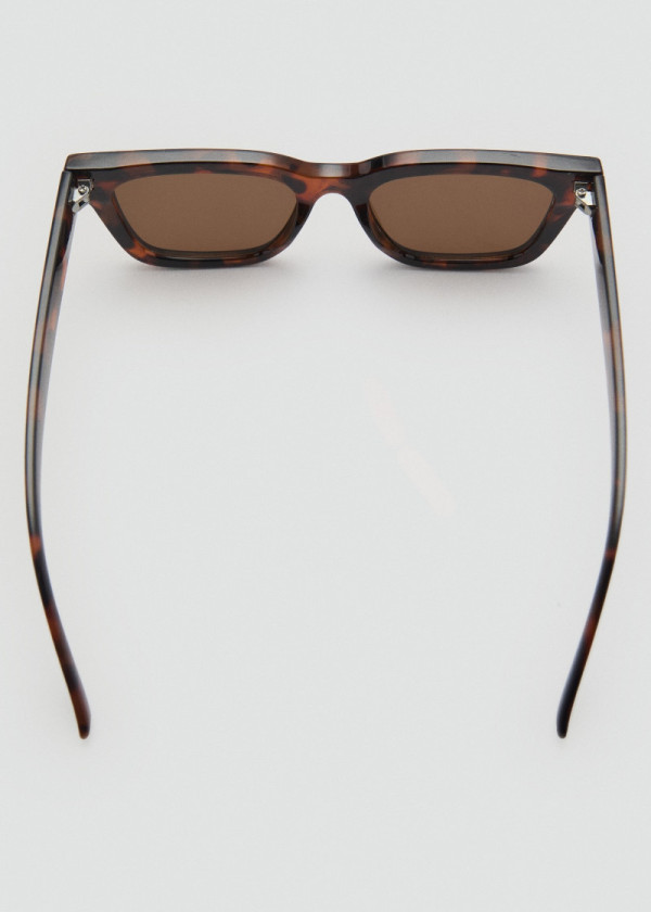 ОЧИЛА ЗА СОНЦЕ 