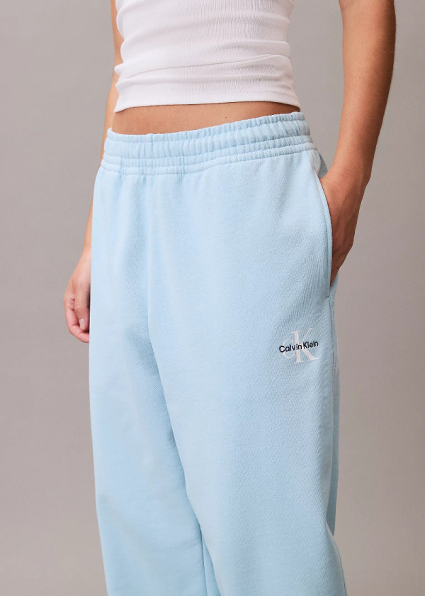 ТРЕНЕРКИ ДОЛЕН ДЕЛ 