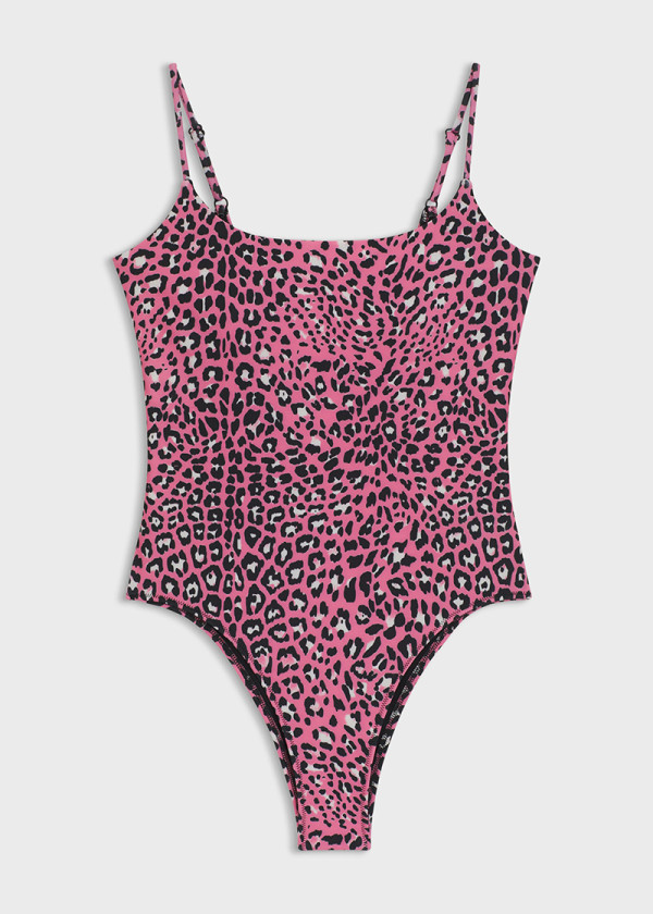 ЕДНОДЕЛЕН КОСТИМ ЗА КАПЕЊЕ 