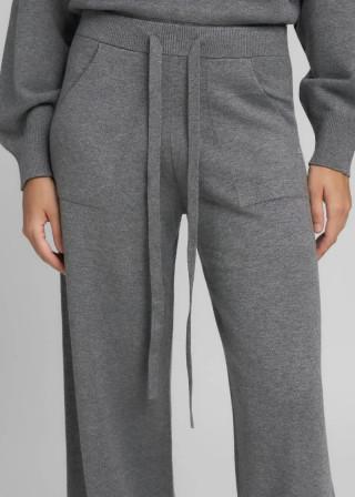 ТРЕНЕРКИ ДОЛЕН ДЕЛ 