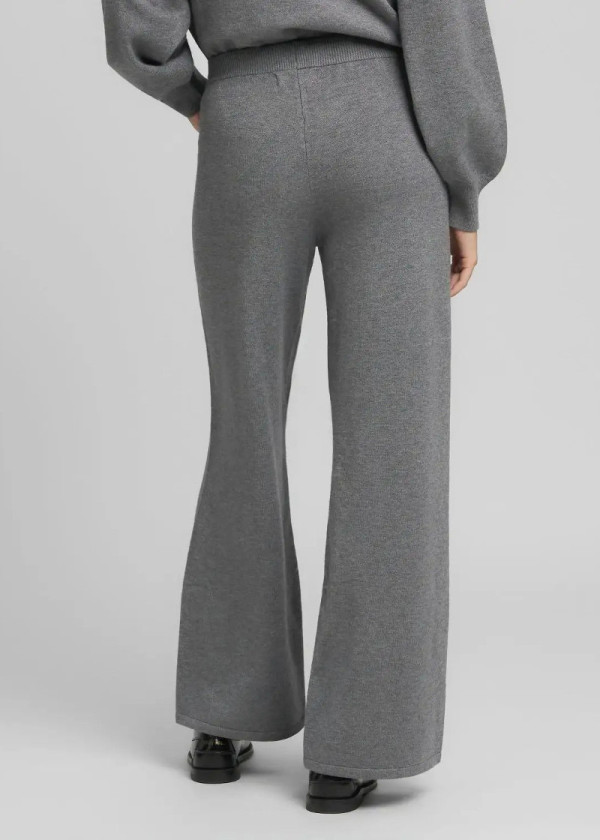 ТРЕНЕРКИ ДОЛЕН ДЕЛ 