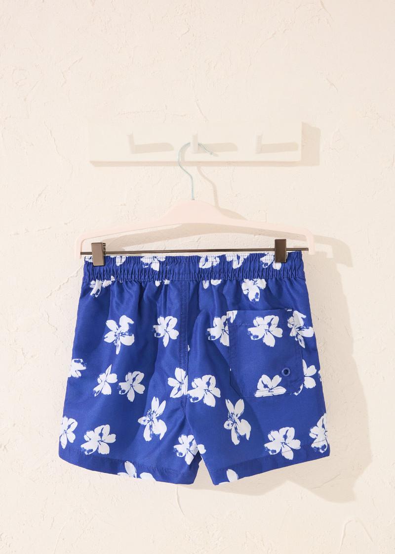 КОСТИМ ЗА КАПЕЊЕ 