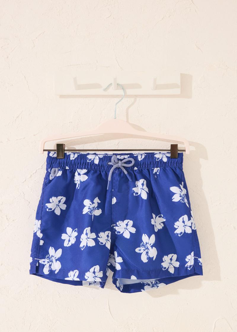 КОСТИМ ЗА КАПЕЊЕ 