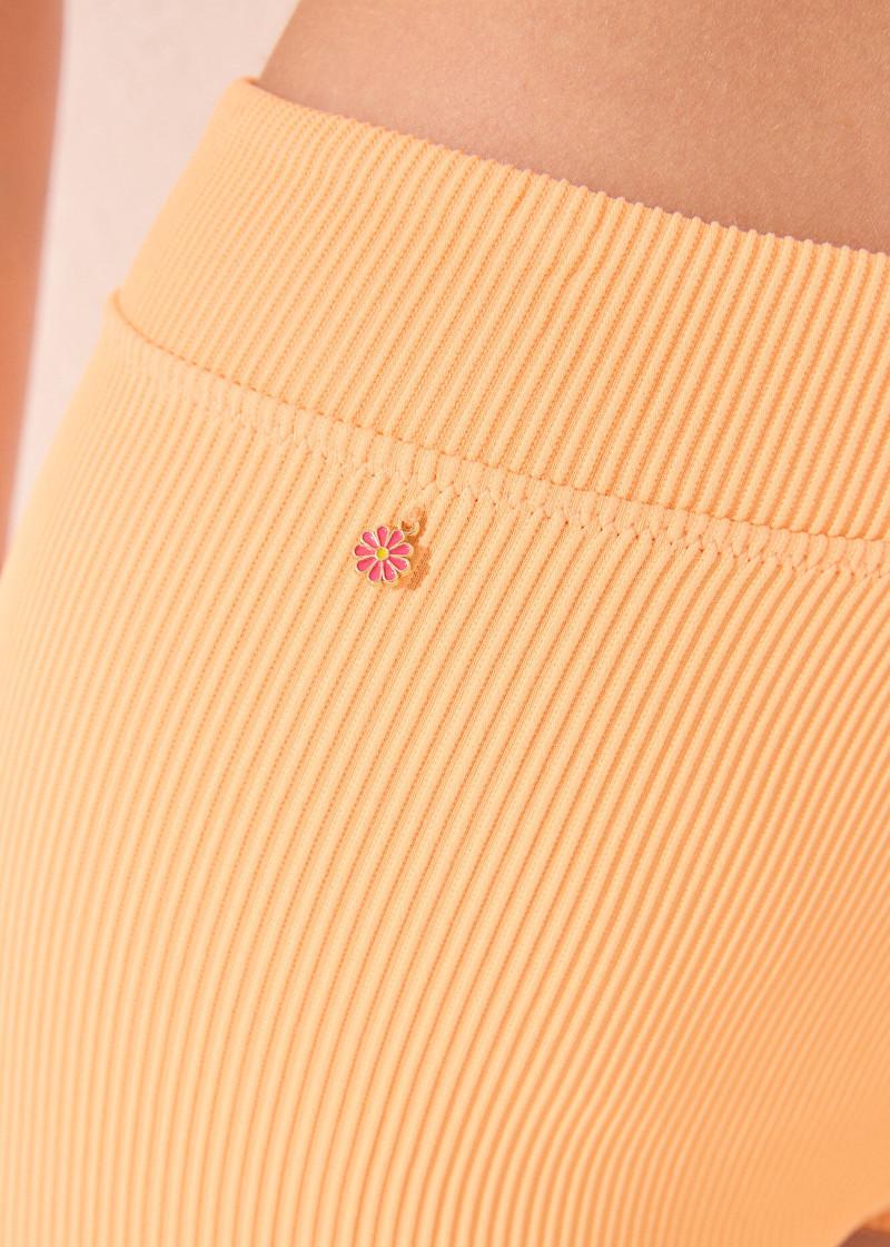 КОСТИМ ЗА КАПЕЊЕ ДОЛЕН ДЕЛ 