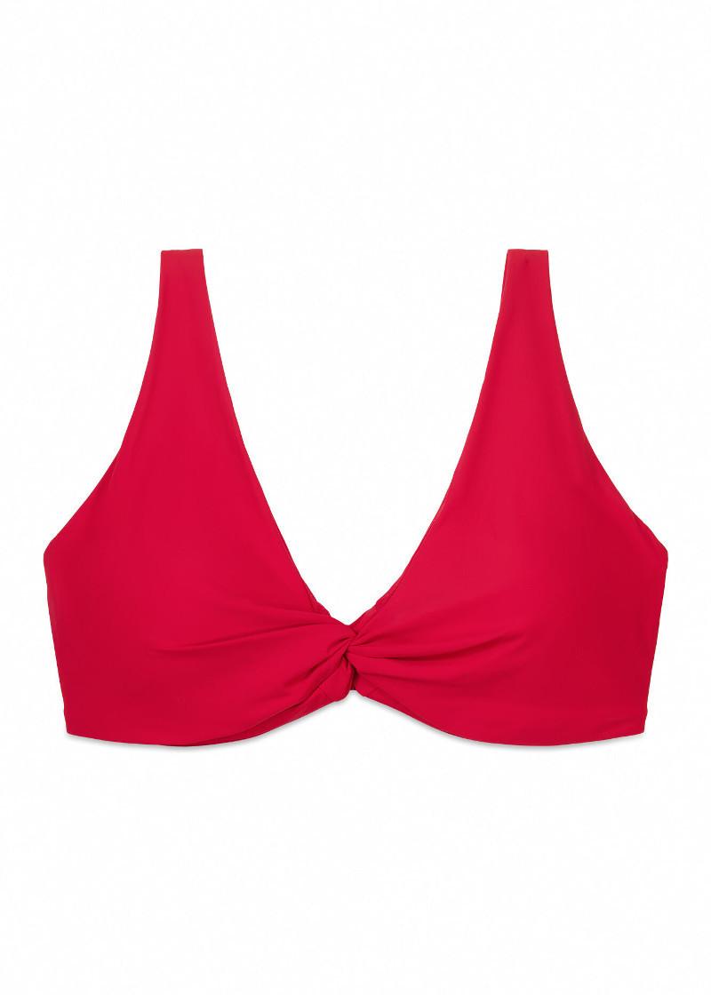 КОСТИМ ЗА КАПЕЊЕ ГОРЕН ДЕЛ Ц 