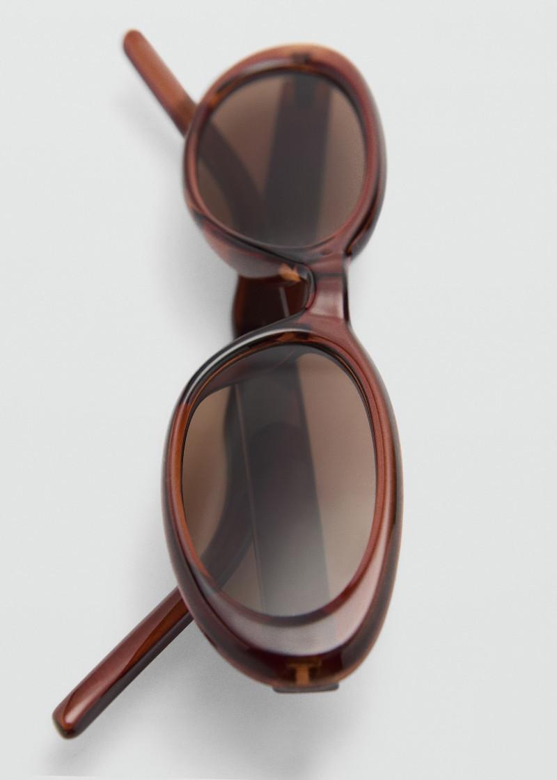 ОЧИЛА ЗА СОНЦЕ 