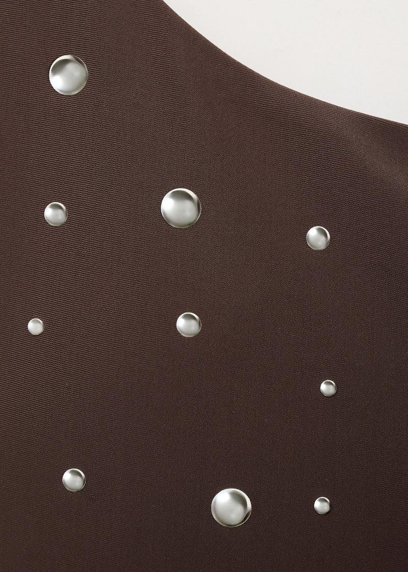 ЕДНОДЕЛЕН КОСТИМ ЗА КАПЕЊЕ 