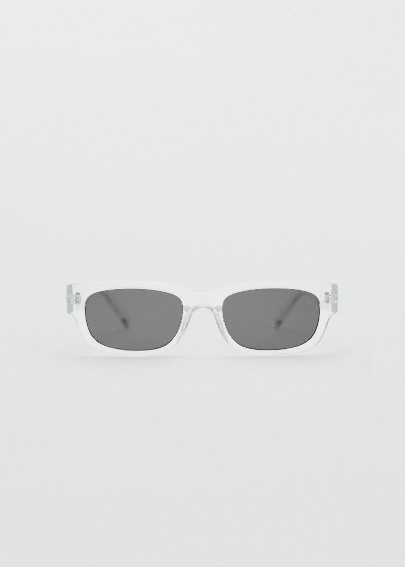 ОЧИЛА ЗА СОНЦЕ 