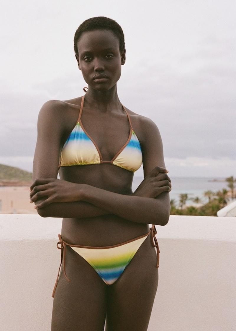 КОСТИМ ЗА КАПЕЊЕ ДОЛЕН ДЕЛ 