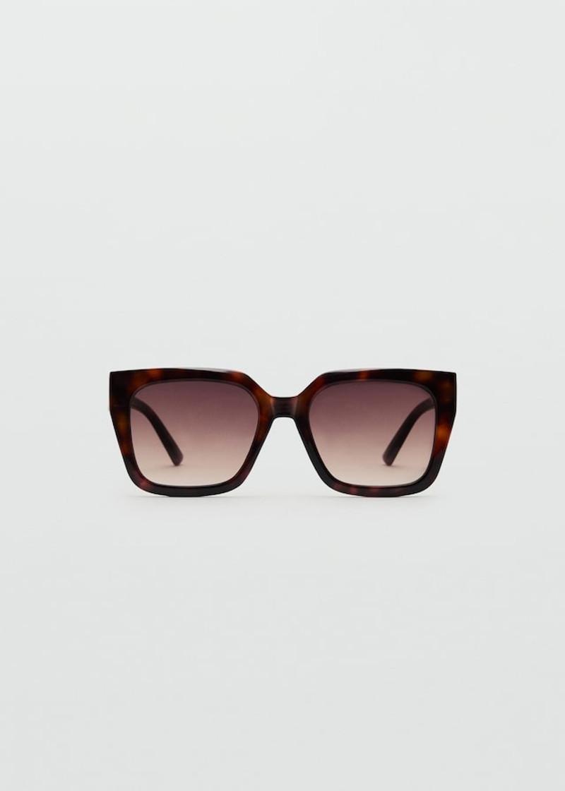 ОЧИЛА ЗА СОНЦЕ 