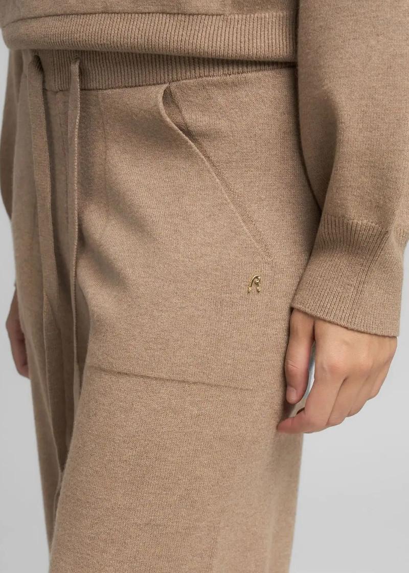 ТРЕНЕРКИ ДОЛЕН ДЕЛ 